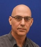 Доктор Арнон Карни