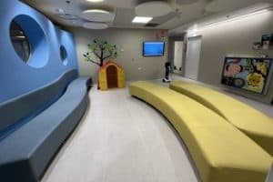 Детская игровая зона в клинике Ихилов